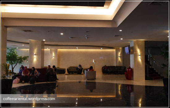 Lobby utama Hotel Beston Palembang