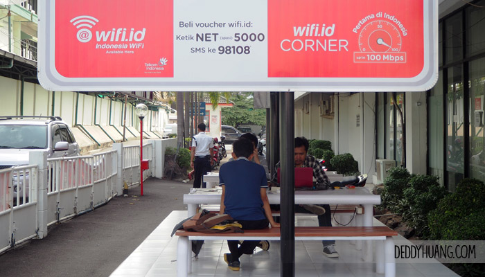 wifi corner plaza telkom sudirman