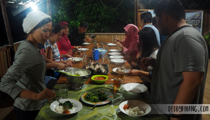 makan-malam-pertama-di-raja-ampat