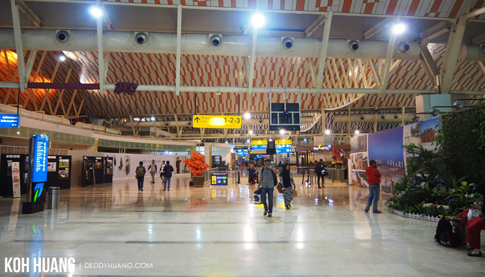 bandara makassar