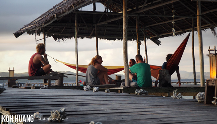 mansuar island, raja ampat