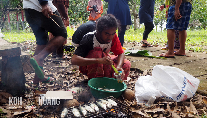 bakar ikan