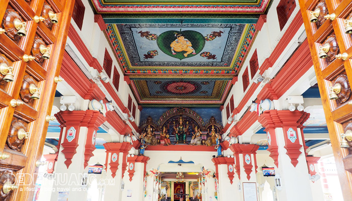 Sri Mariamman Temple Singapore