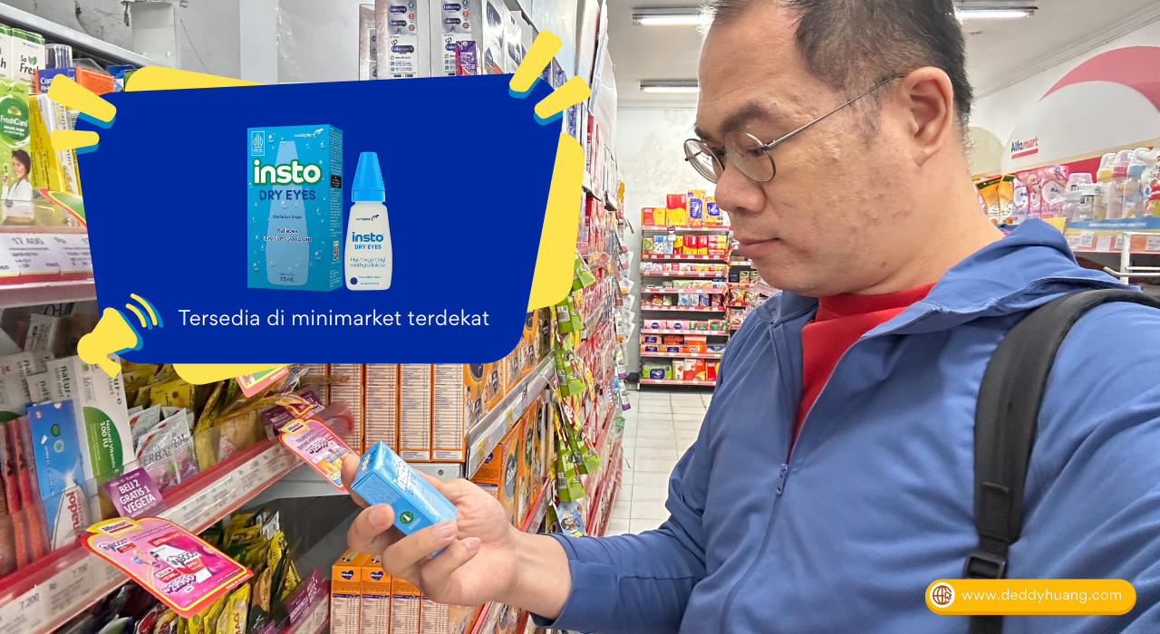 Insto Dry Eyes tersedia di minimarket terdekat dan mudah ditemukan di rak obat mata.