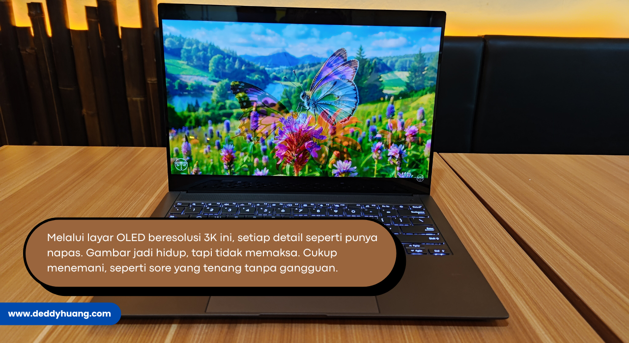 Ilustrasi Zenbook S14 OLED yang mendukung aktivitas tanpa mengganggu kehadiran kita bersama orang tersayang.